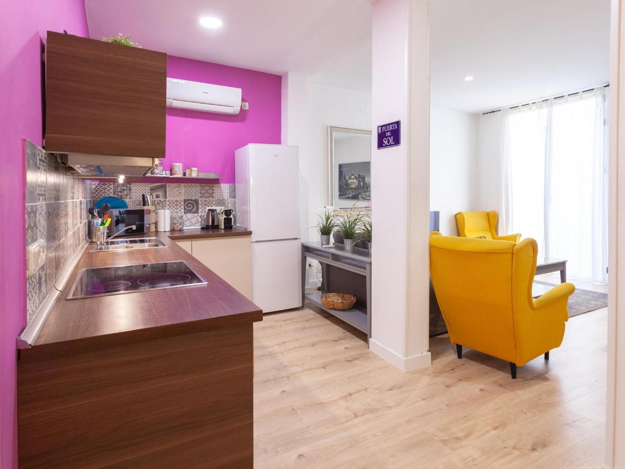 Enorme Y Acogedor Piso En La Puerta Del Sol Apartman Madrid Kültér fotó